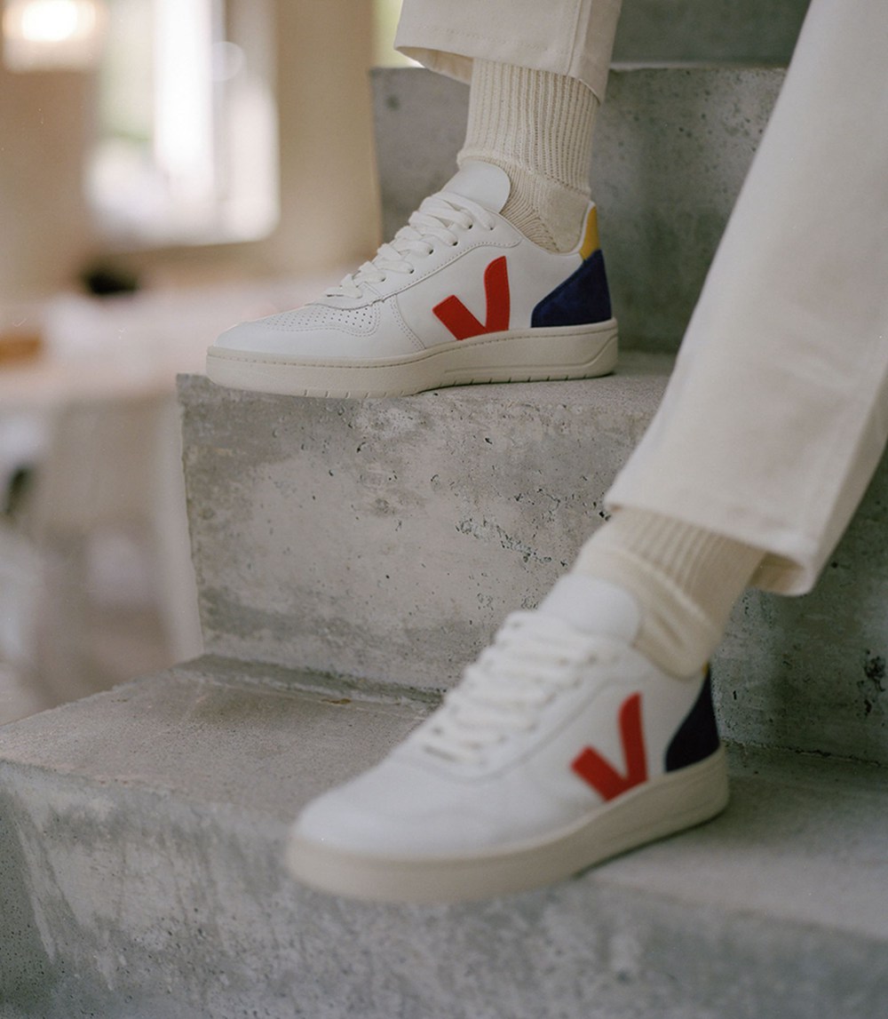 Veja Trainers Womens White - V-10 Leather - CXBG-26315